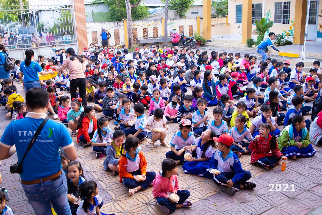 Kiểm tra phương án kết nối và truyền dữ liệu.